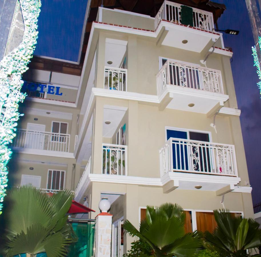 Three Kings Hotel Vertieres Zewnętrze zdjęcie