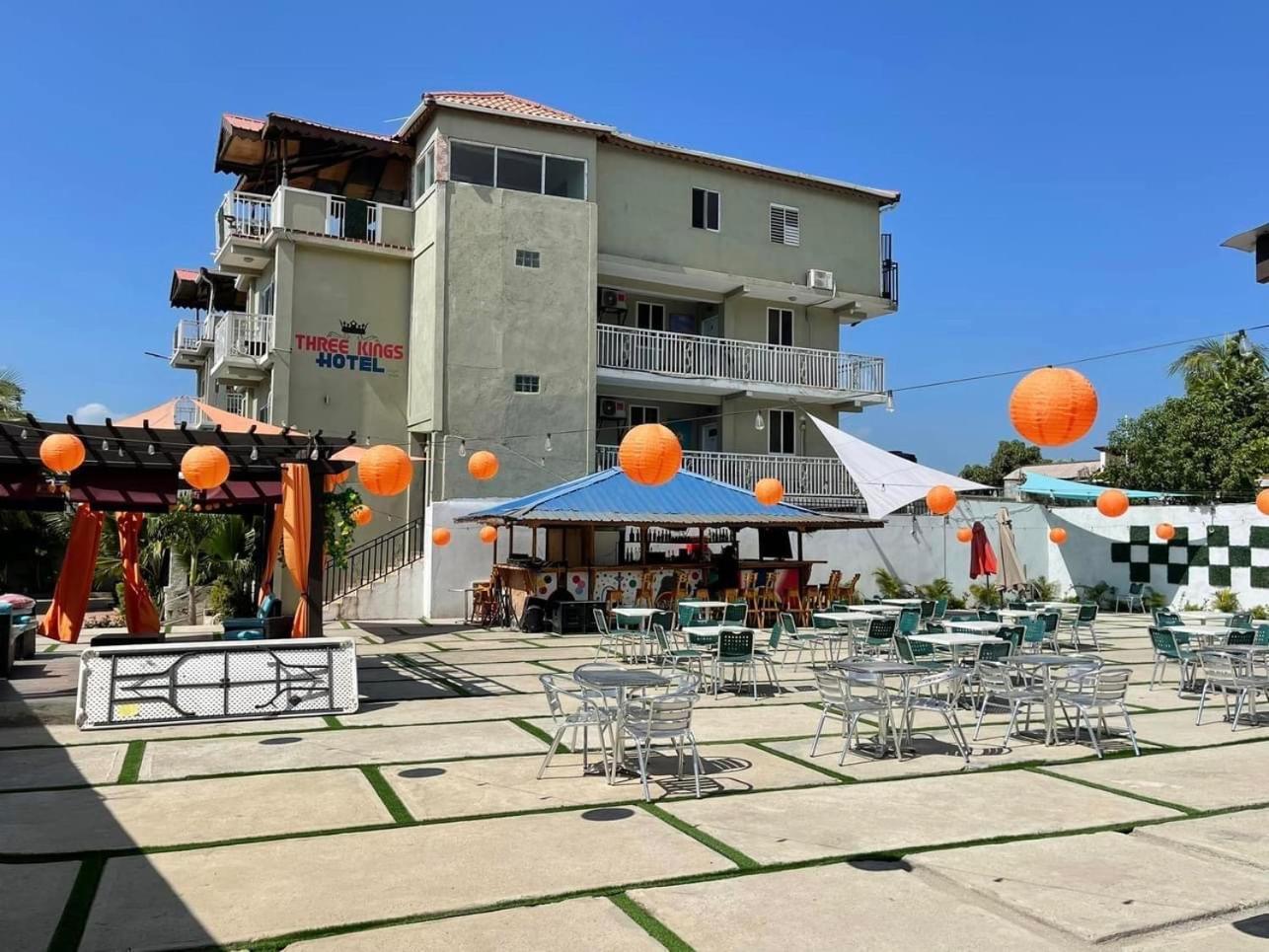 Three Kings Hotel Vertieres Zewnętrze zdjęcie